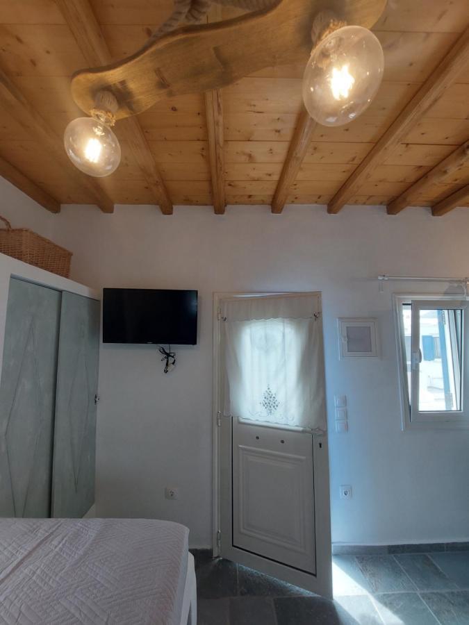 Μπλε Στουντιο 1 Villa Livadi  Ngoại thất bức ảnh