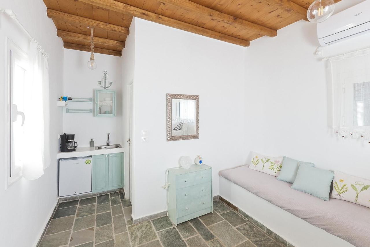 Μπλε Στουντιο 1 Villa Livadi  Ngoại thất bức ảnh